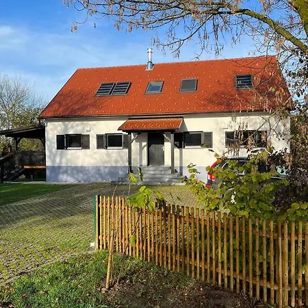 Maribor Luxury Volicina 5* Vila Spodnja Volicina