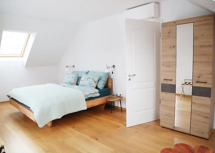 Maribor Luxury Volicina 5* *